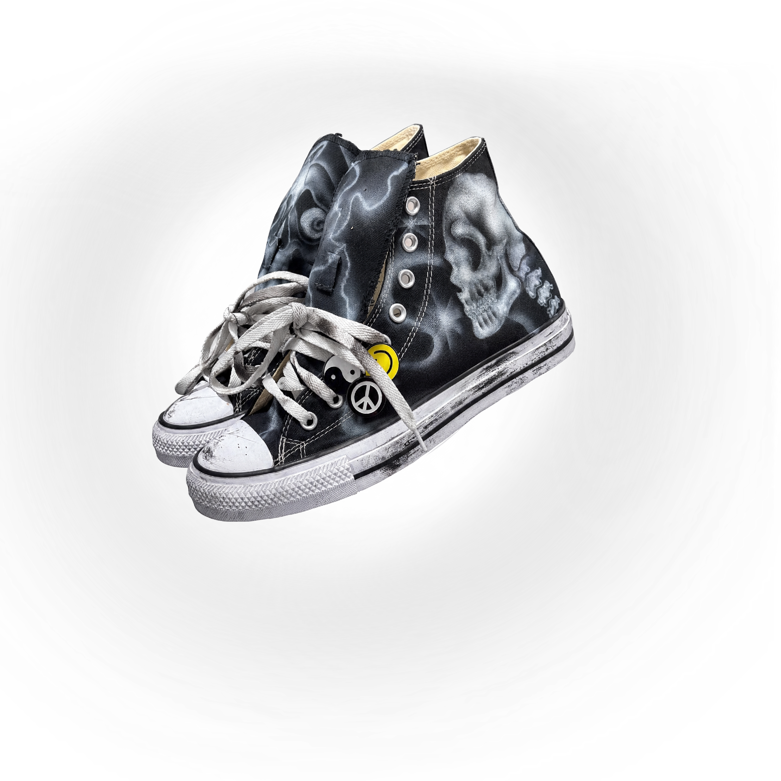 Peach Black airbrush Bulldog+skull converse